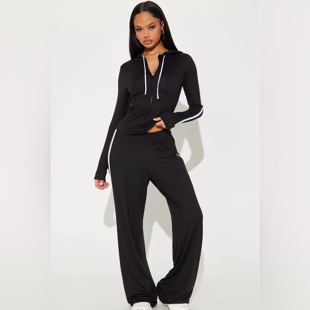 Fashion Nova Black Wide Leg Jumpsuit Set